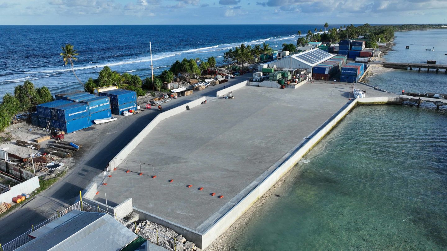 Port of Funafuti pavement reconstruction and building works