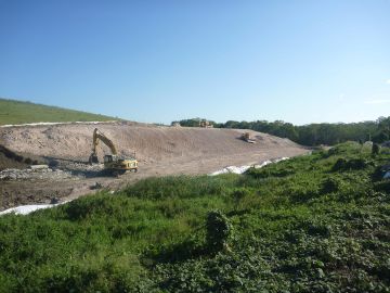 Pierce Avenue Landfill Leachate Wall