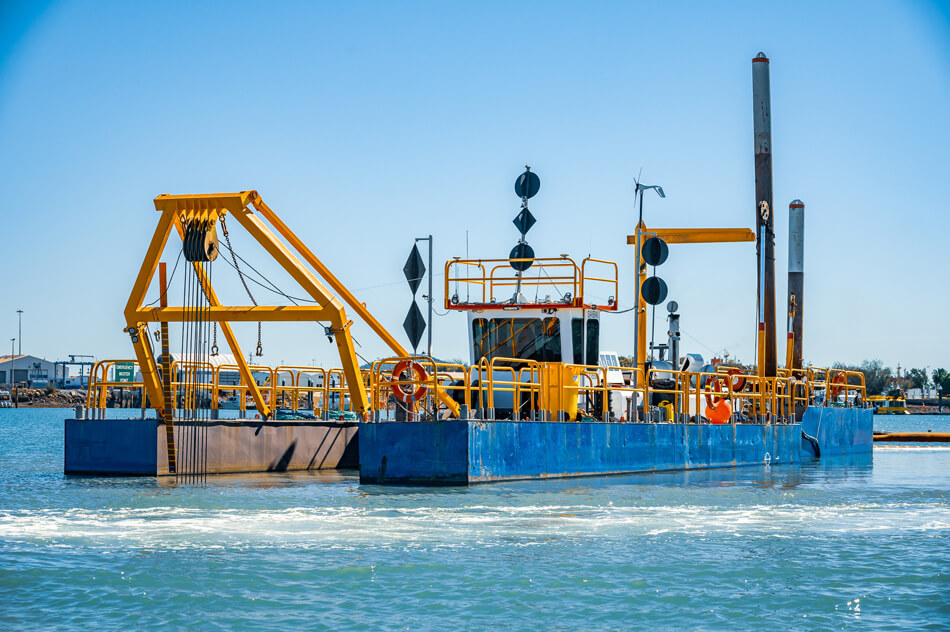 Gladstone Marina Maintenance Lumstrum Dredging
