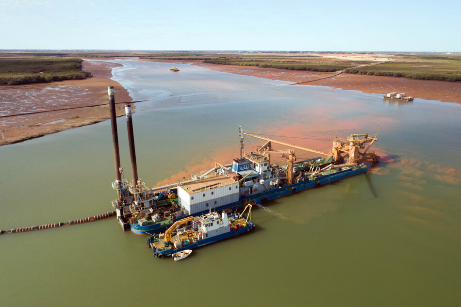 Lumsden Point dredging works