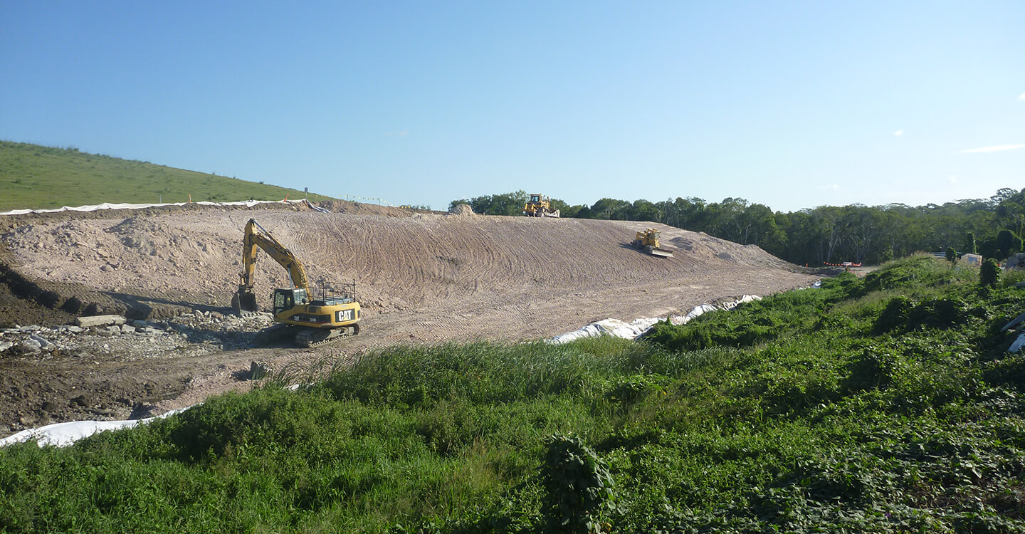 Pierce Avenue landfill leachate wall