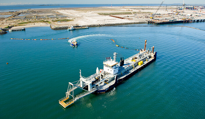Hall dredging